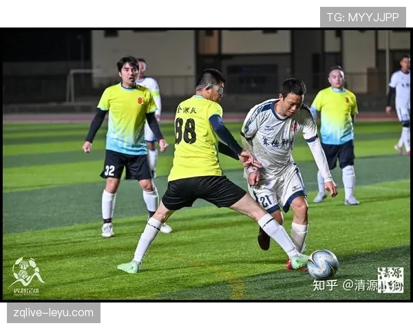 凯泽比赛精彩回顾：关键时刻引爆全场激情，表现亮眼