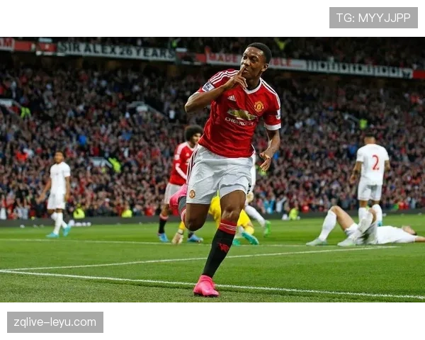 曼联大清洗看似彻底，核心问题仍未触及，稳定性面临考验